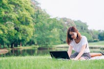 Online Student Experience: Priscilla's Distance Learning Business Studies