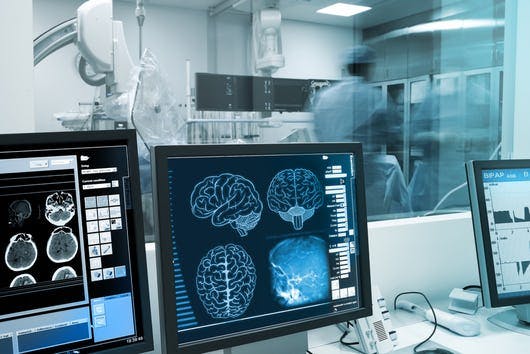 Study a Bachelor's in Medicine & Health