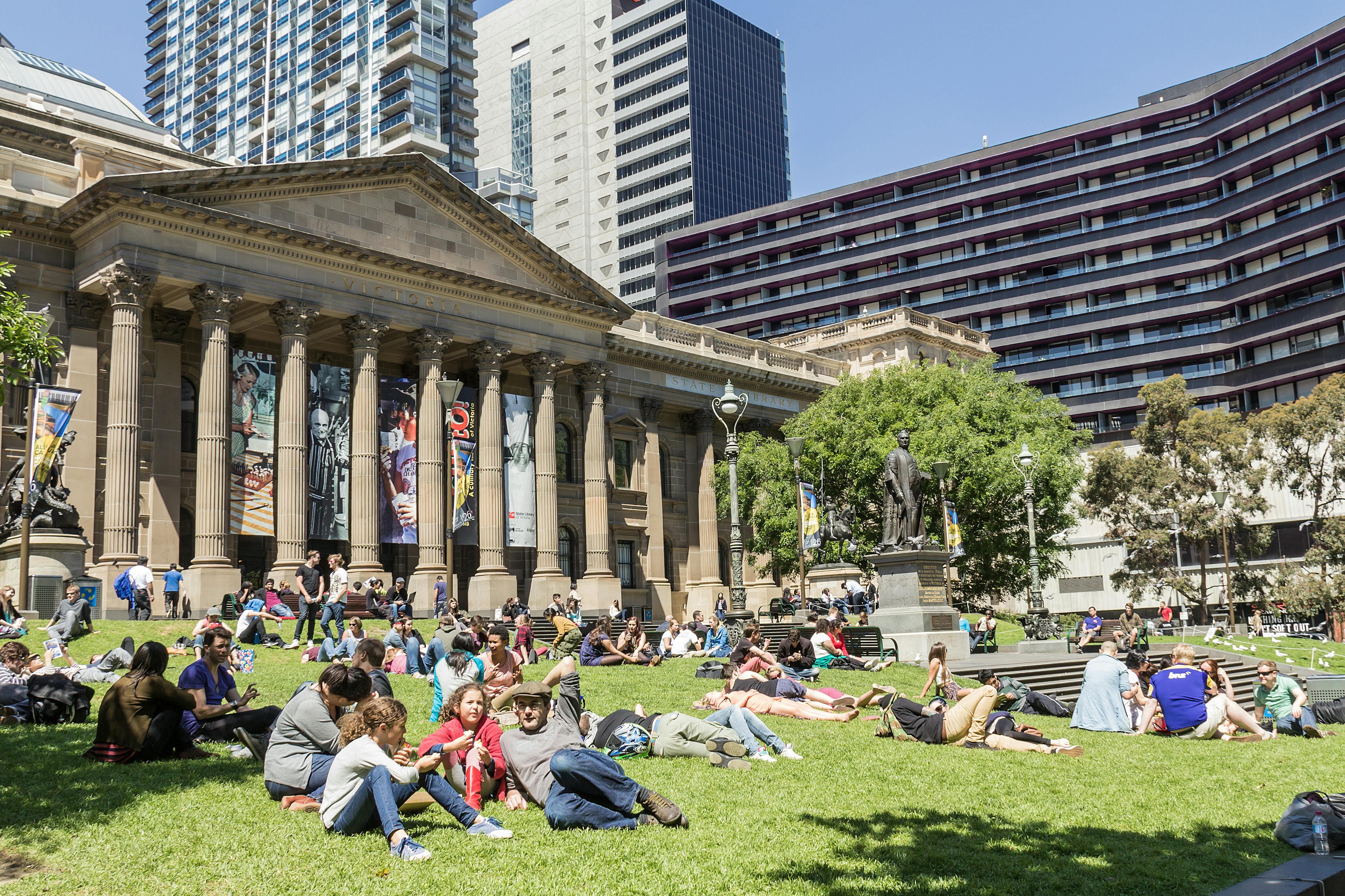 Study a STEM degree in Melbourne, Australia