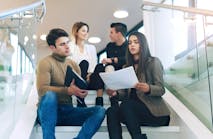 5 Benefits of Studying a Joint Master's Degree Abroad
