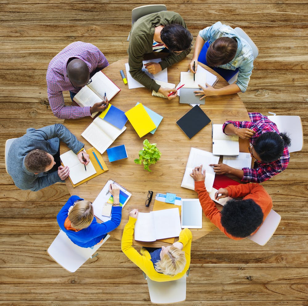 International students studying Political Sciences