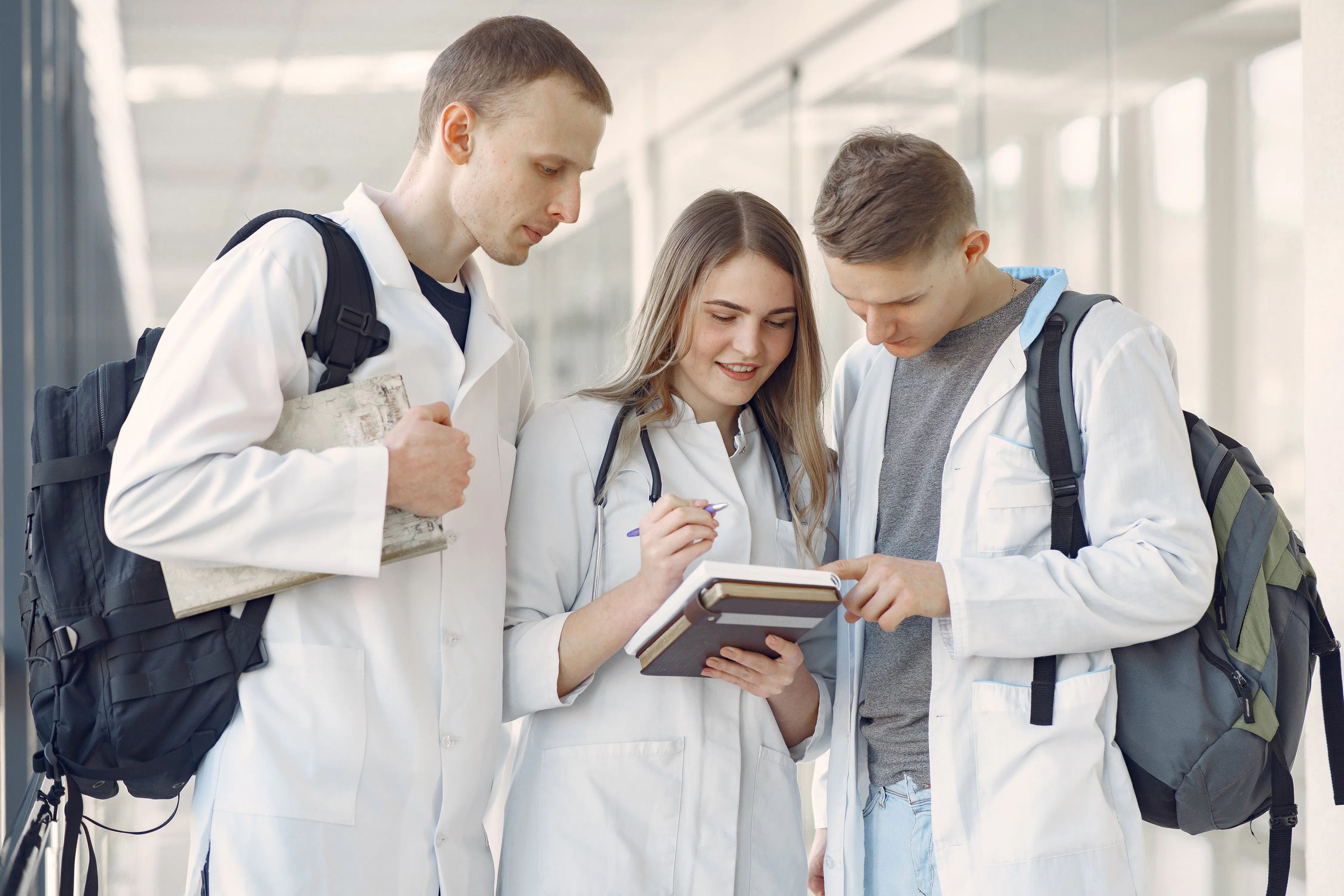 How to become a doctor