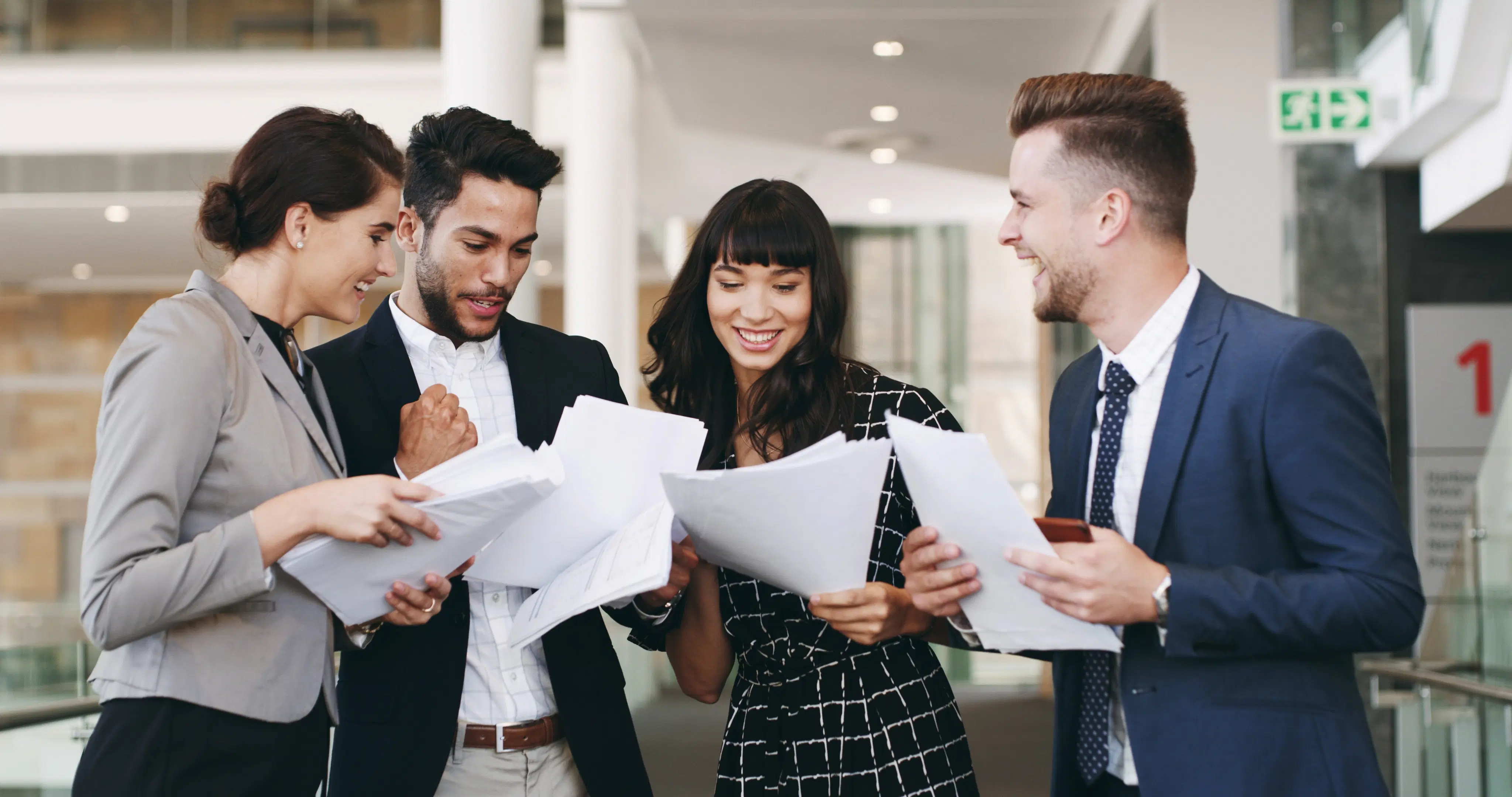 How to Become a Paralegal
