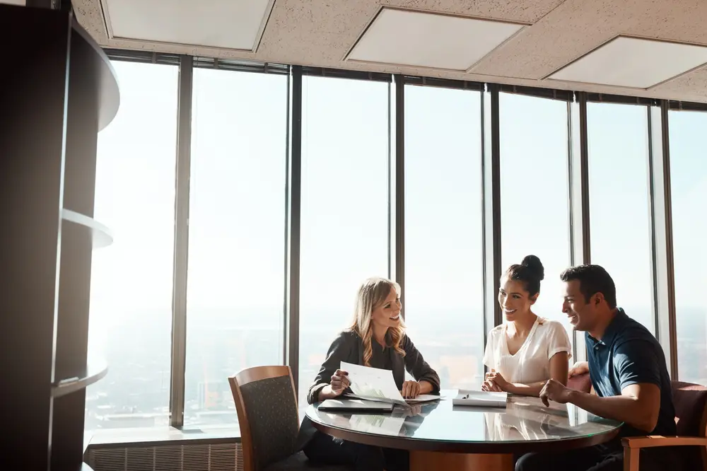 How to Become a Financial Adviser