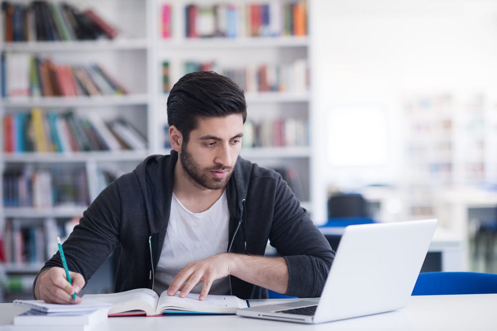 Apply to an international Master's degree