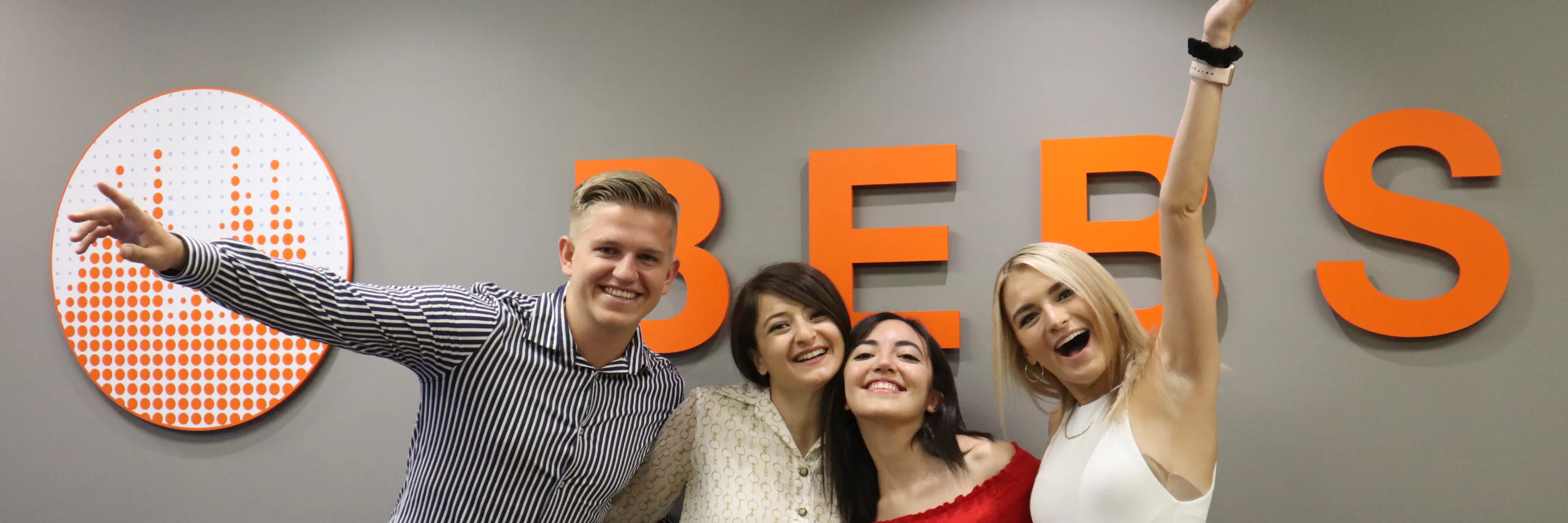 Study cover for Supply Chain and International Maritime Logistics (Online)