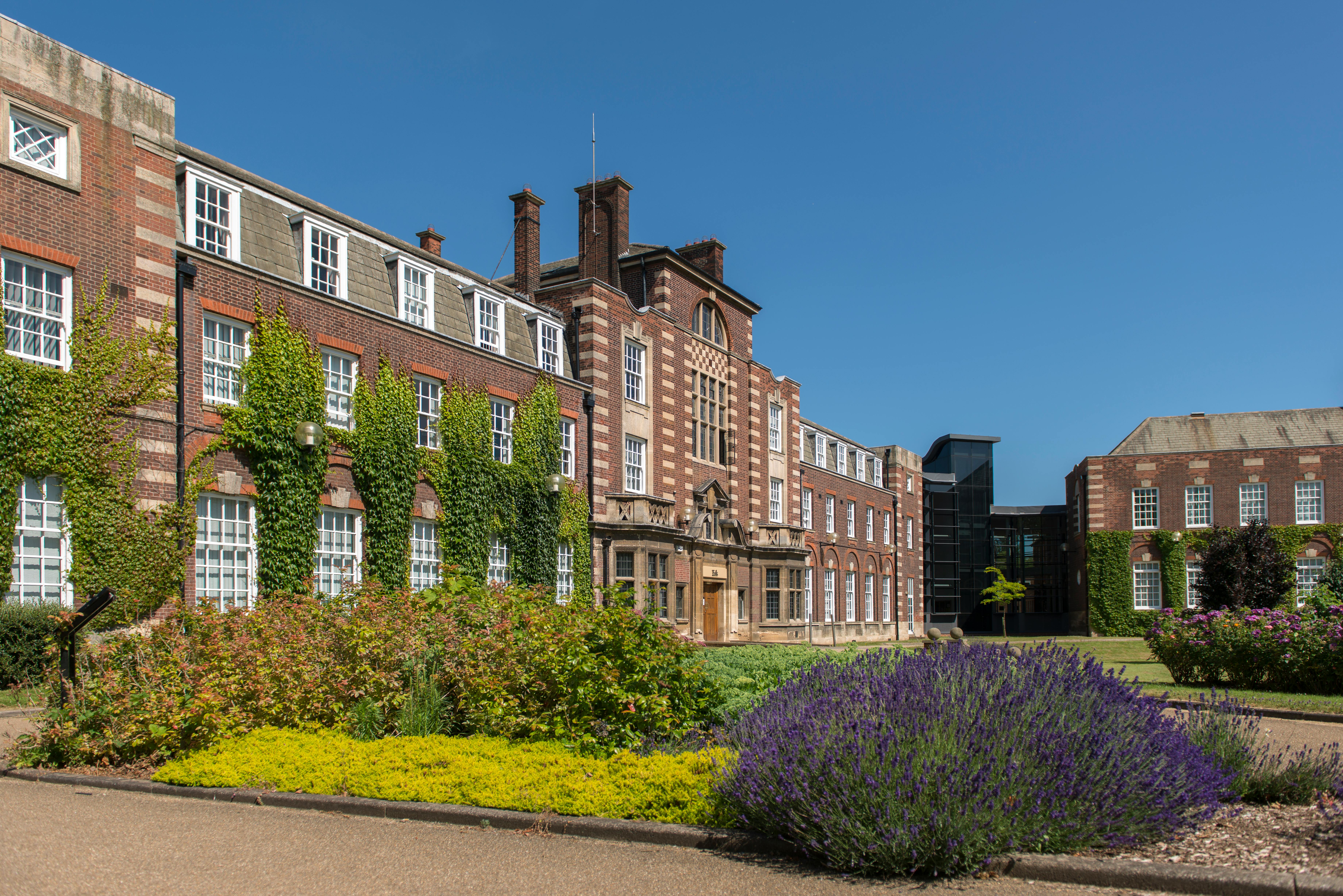 Logistics and Supply Chain Management - Master s 