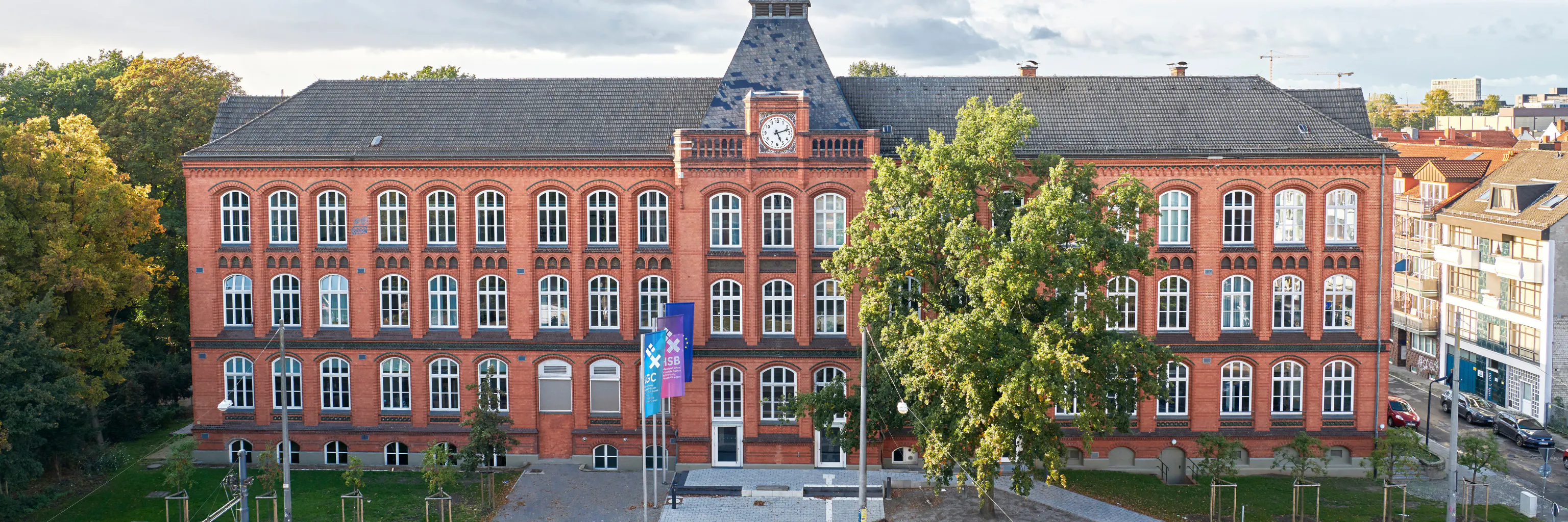 Study cover for MBA in Executive Management