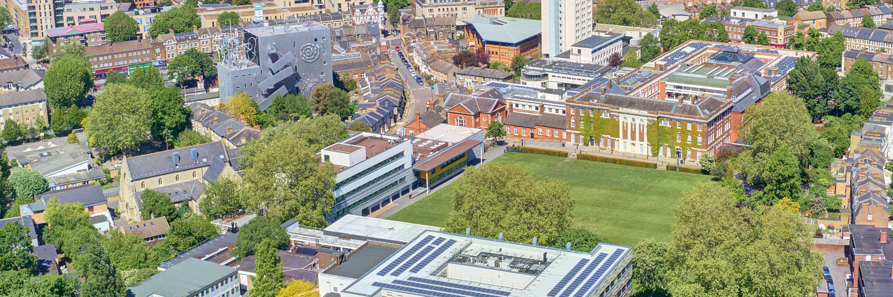 Study cover for Curating - Pre-Master's Programme