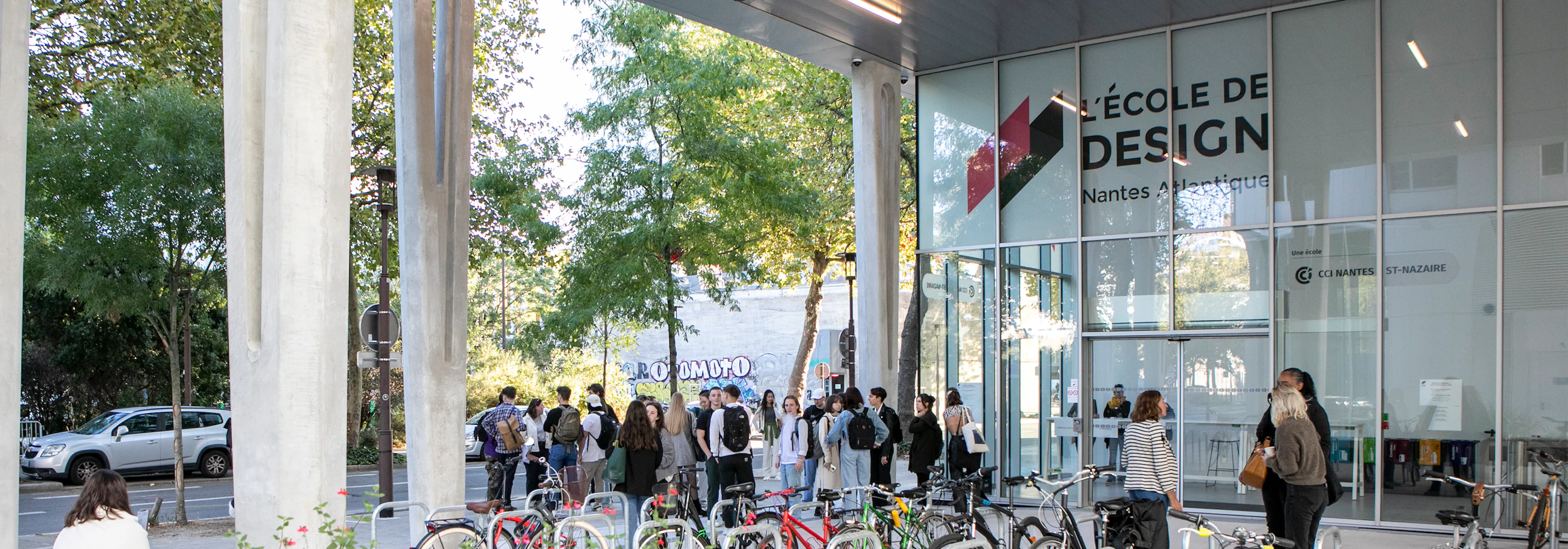 Study cover for International Master in Design, Strategy and Innovation