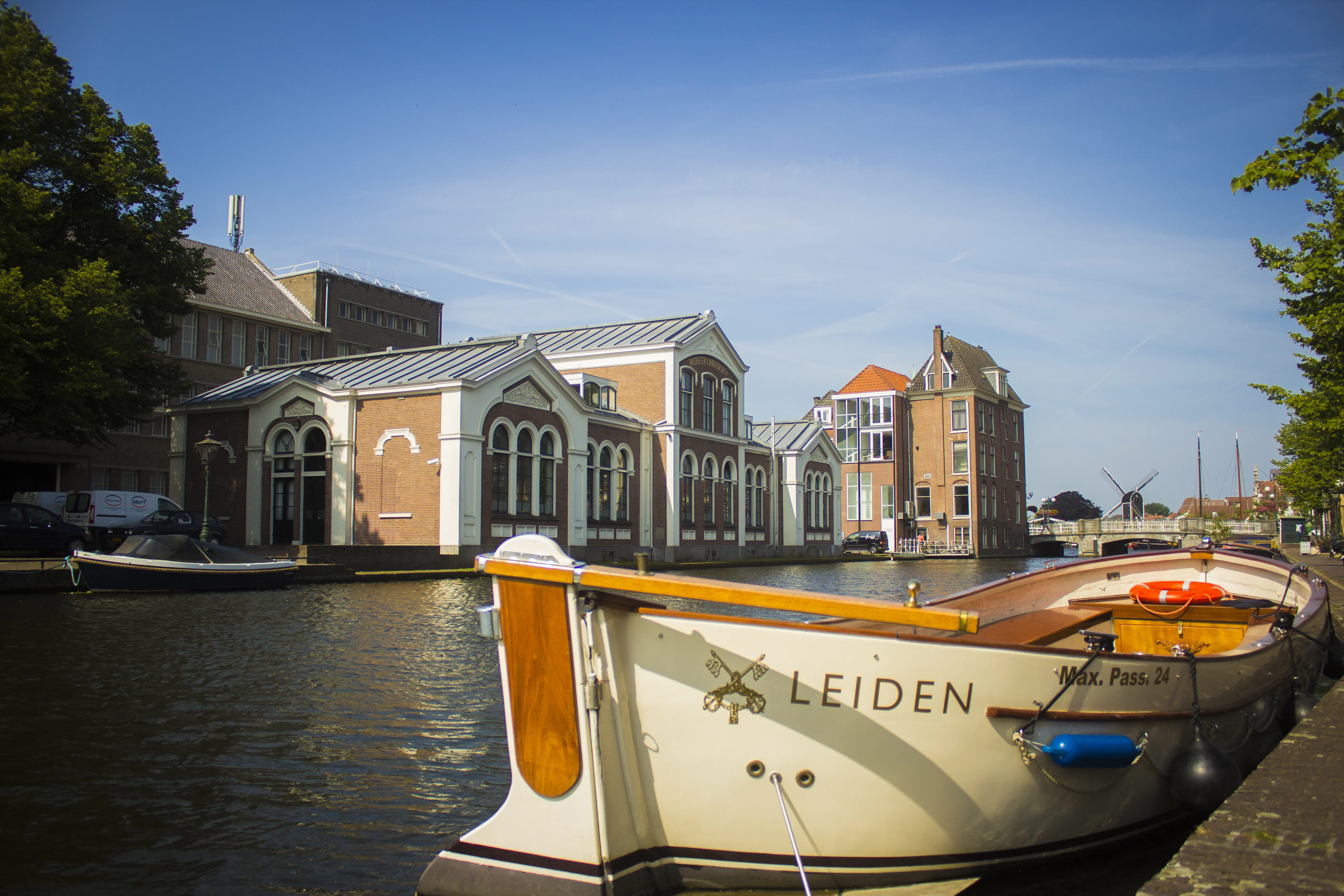 Study cover for Master of Business Administration