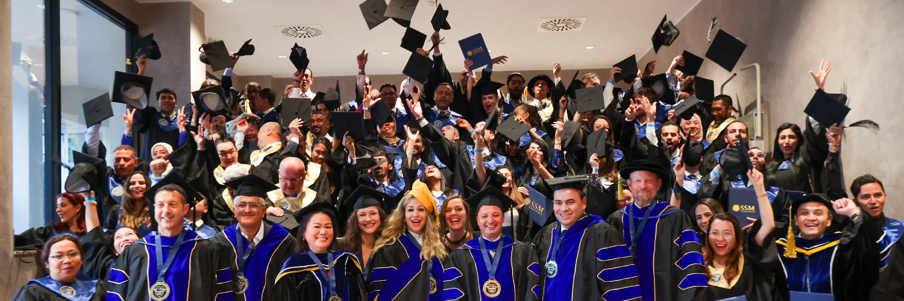 Study cover for Business Administration (Rome Campus)