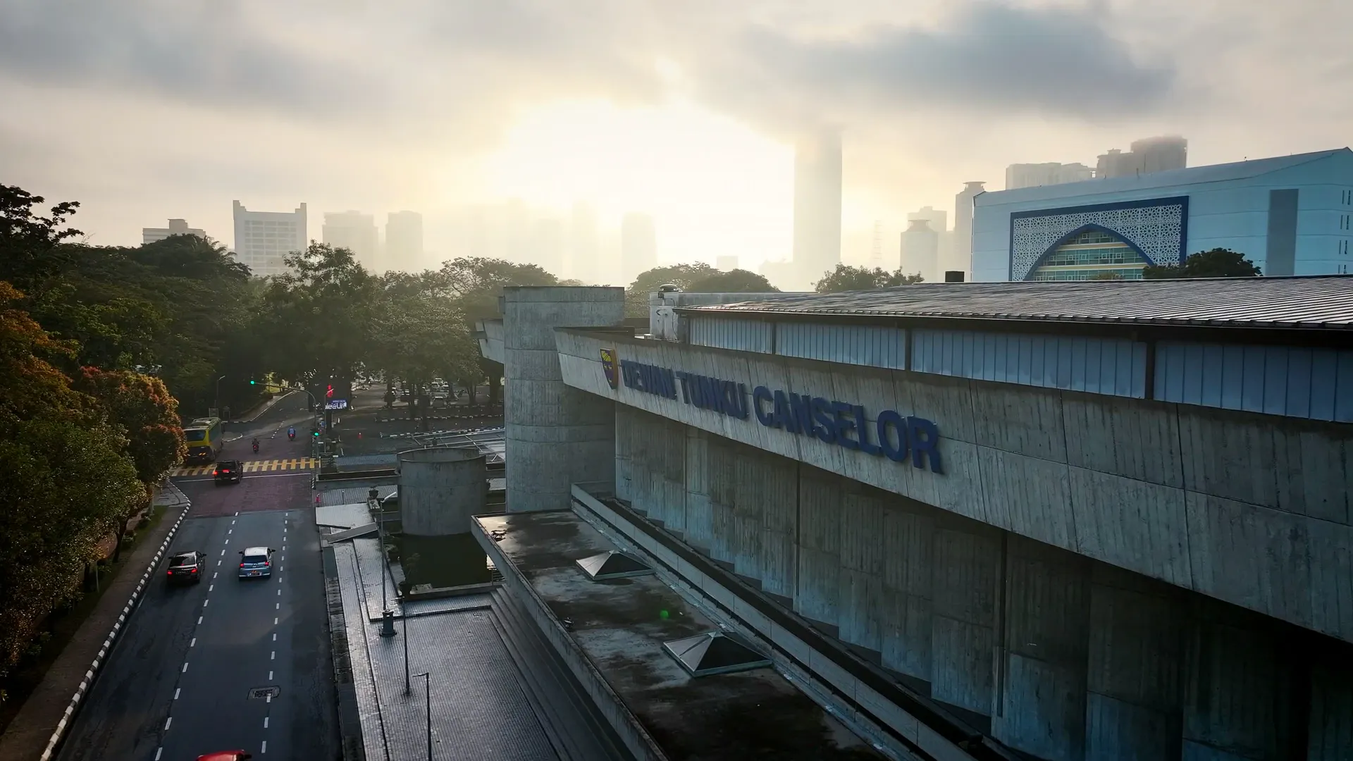 Computer Science and Information Technology at Universiti Malaya Image 11