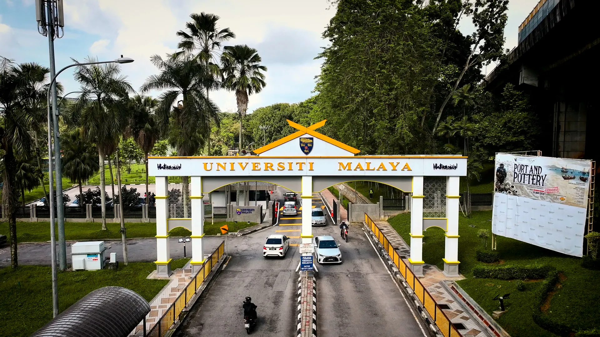 Business and Accountancy at Universiti Malaya Image 11