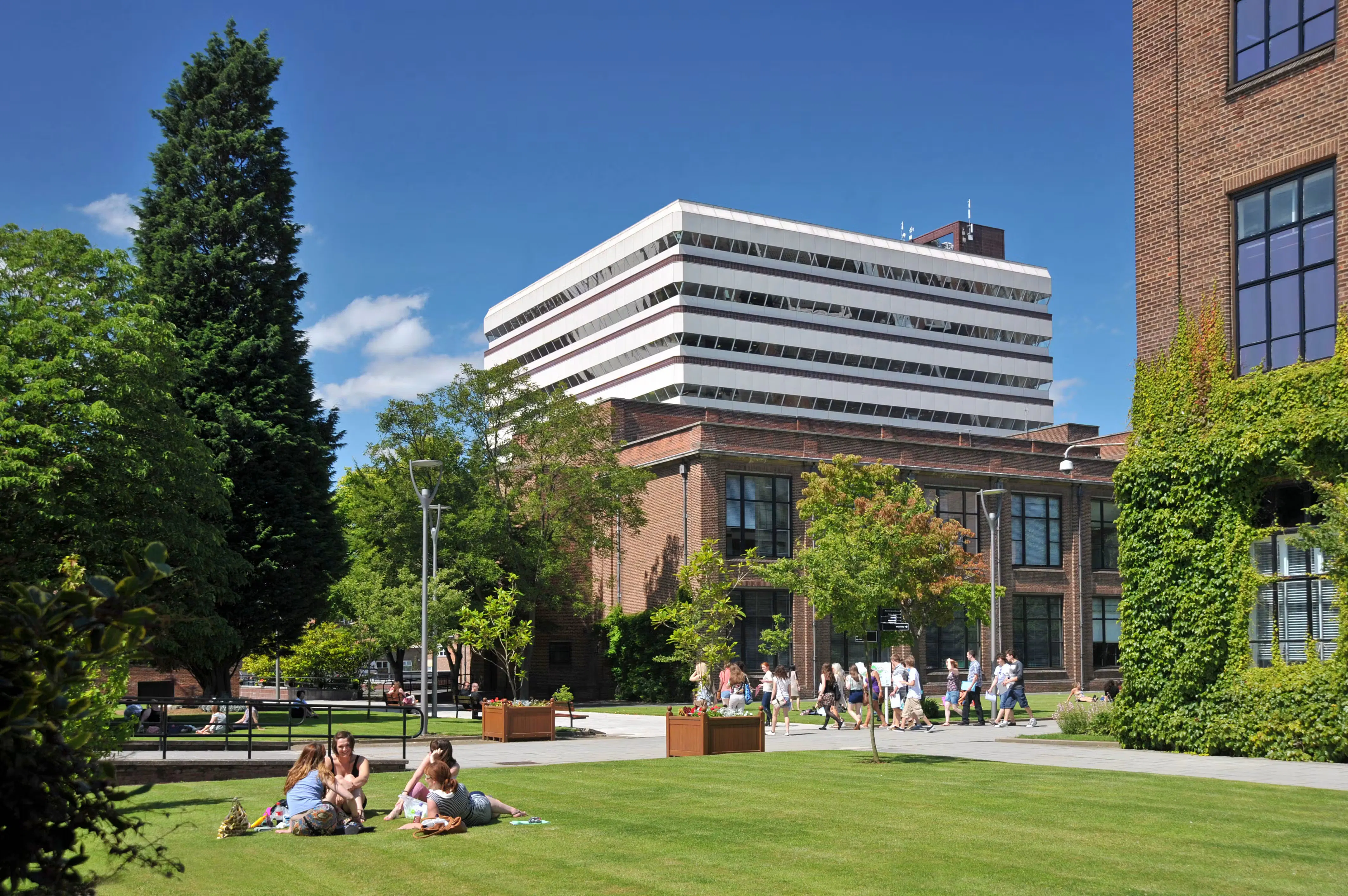 Immersive Design in Extended Realities - Pre-Master’s Programme at OnCampus Hull Image 2