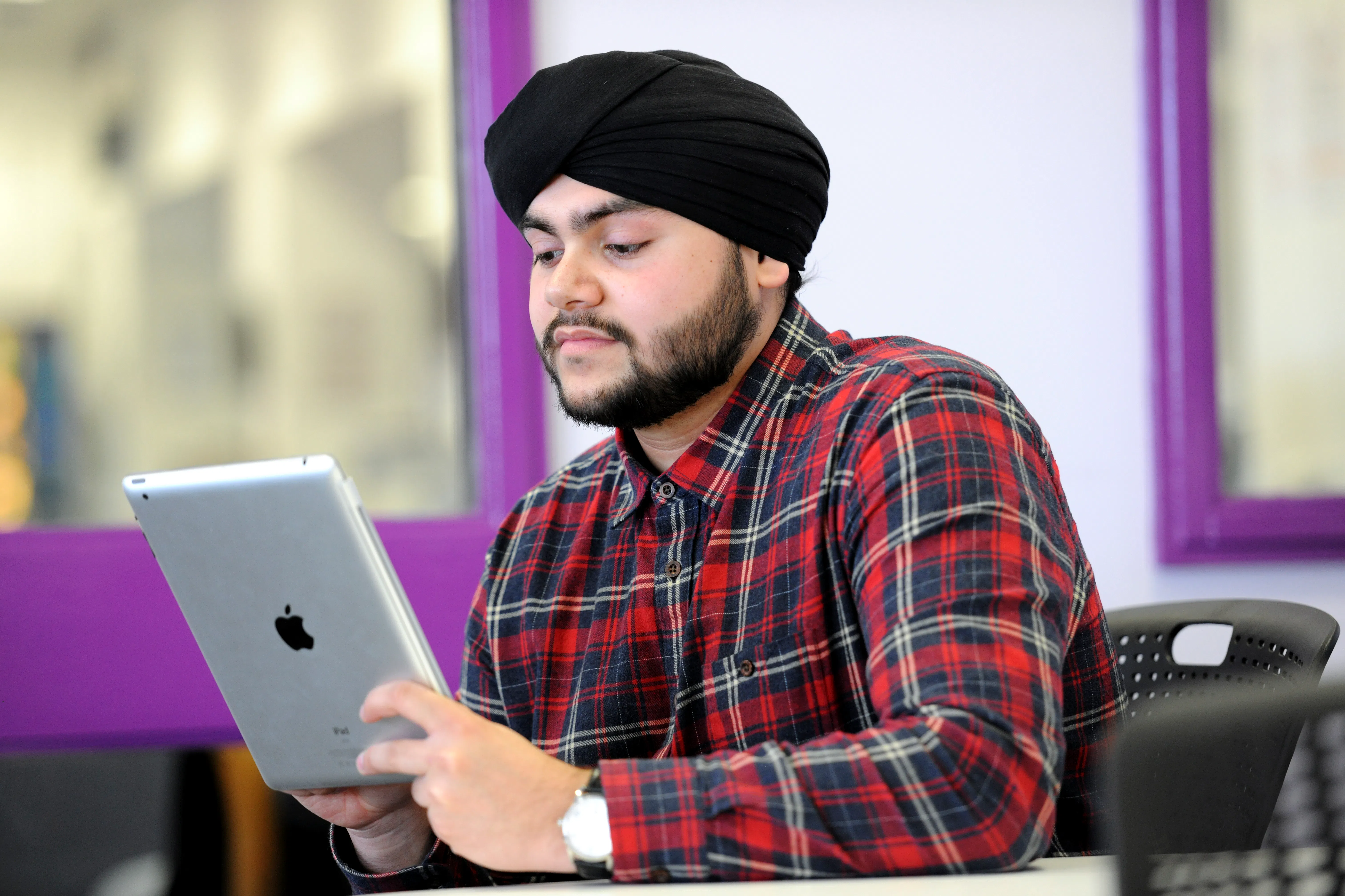 Study cover for Learning and Teaching in International Contexts (Online)