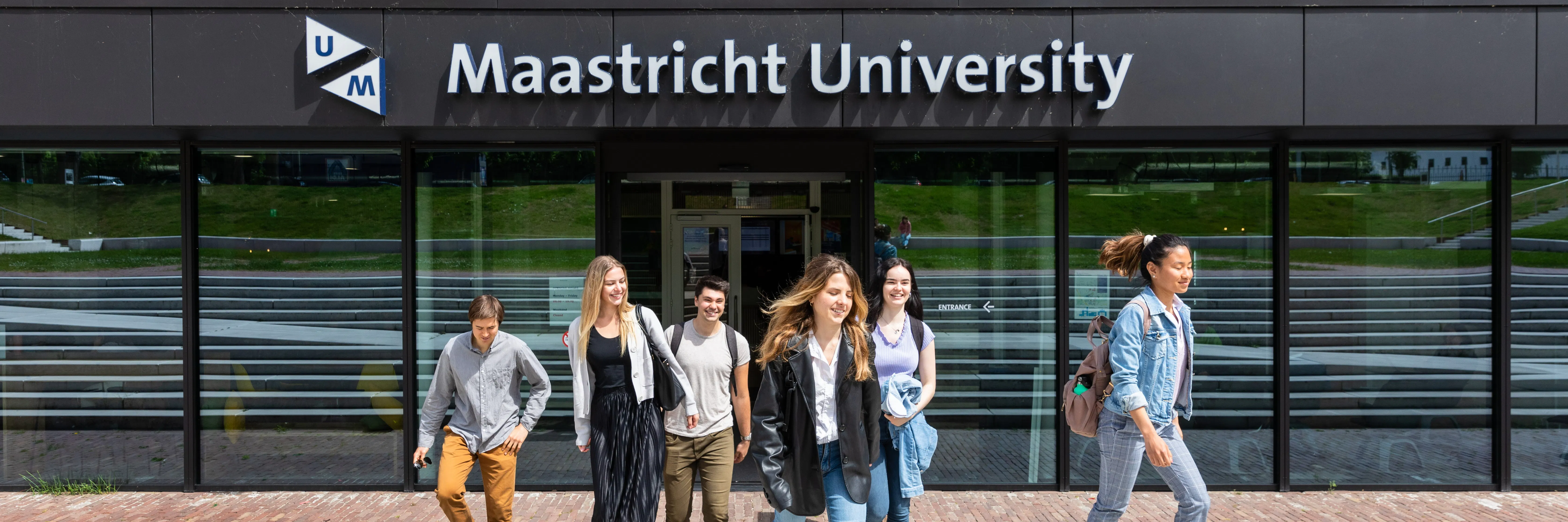 Study cover for International Business - Strategic Corporate Finance