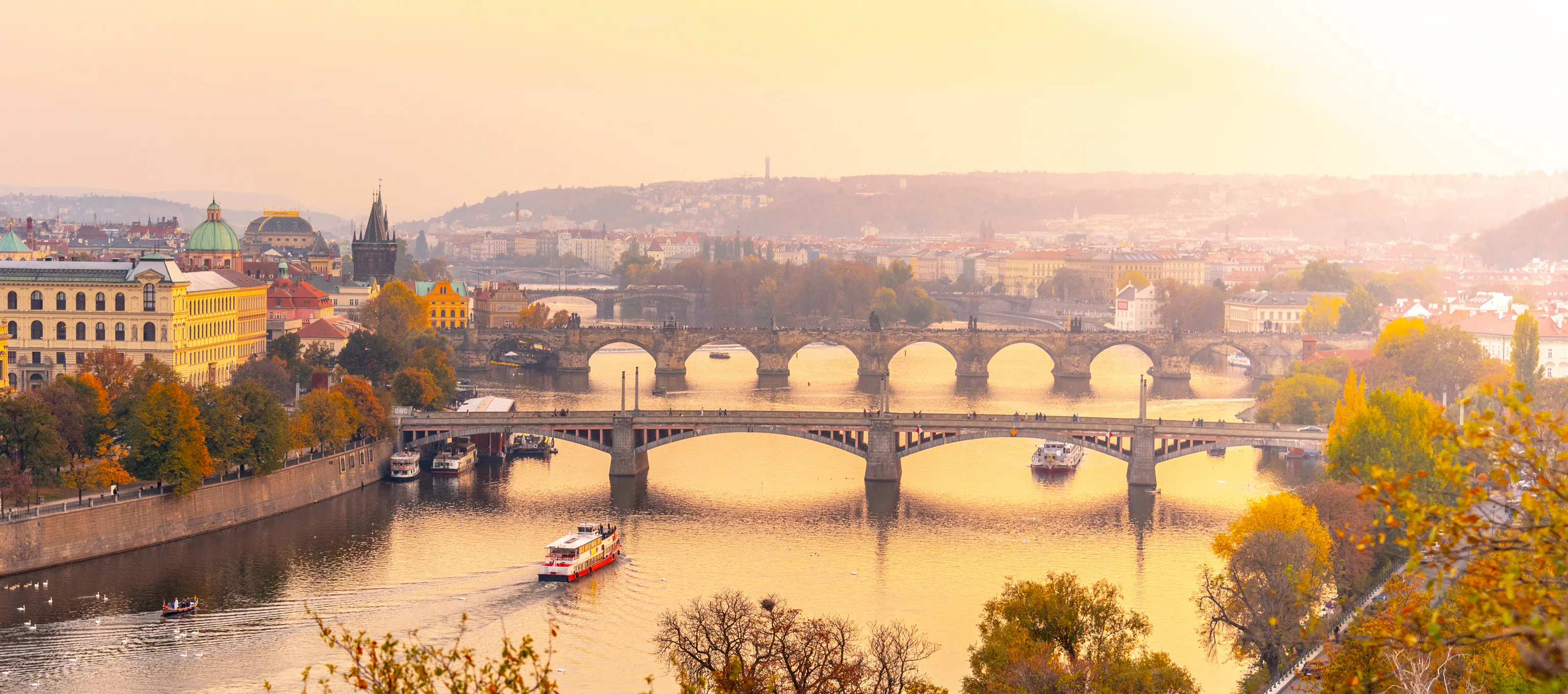 Study cover for Master in Finance and Data Analytics (MFDA)