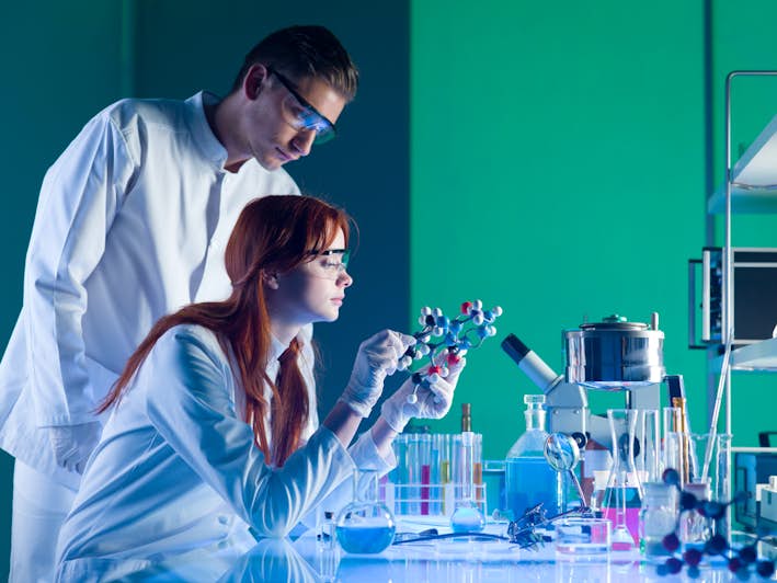 Chemical Engineering Degree Jobs after Studying a Master's in 2022 -  MastersPortal.com