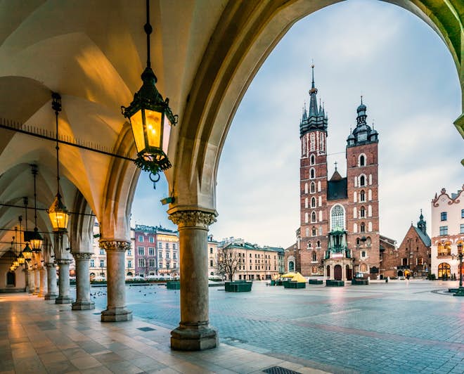Apply to a Master's degree in Poland